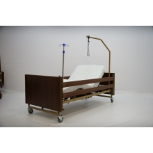 Кровать медицинская электрическая MET TERNA WENGE 19073